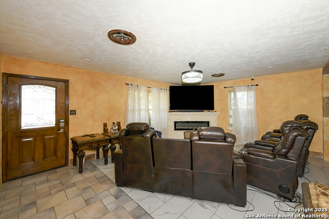 Image 9 of 35 For 4720 Rakowitz