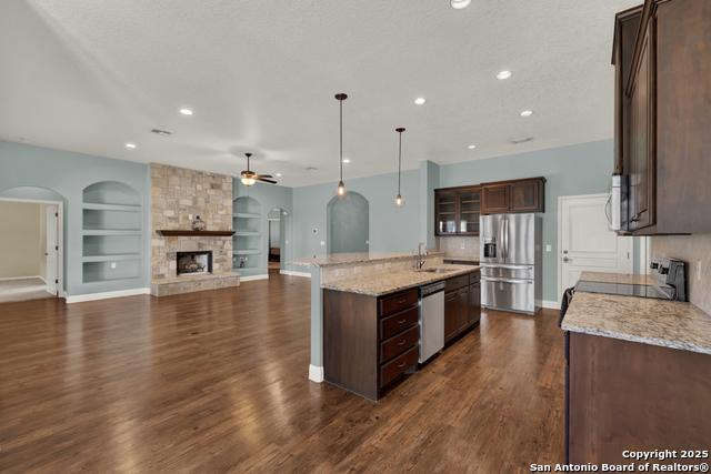 Image 17 of 42 For 546 Melissa