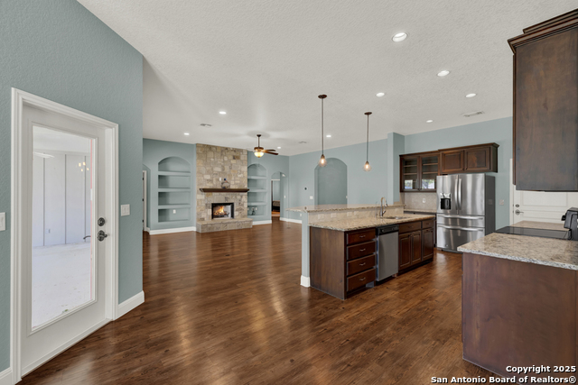 Image 18 of 42 For 546 Melissa