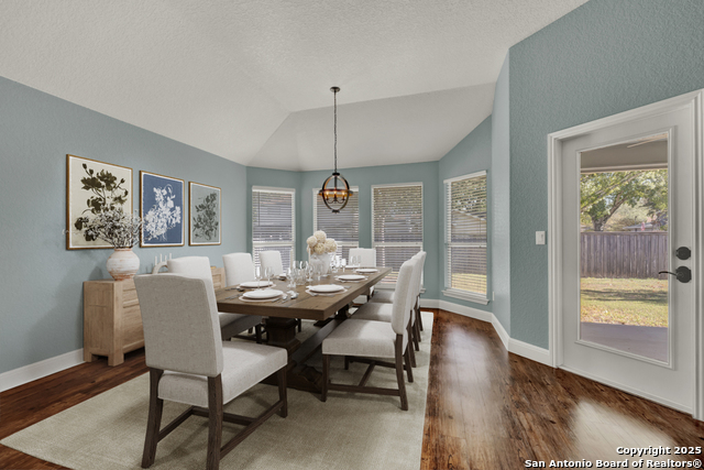 Image 20 of 42 For 546 Melissa