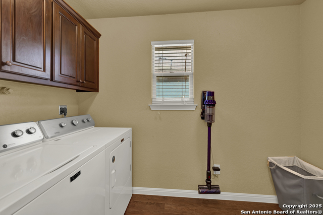 Image 22 of 42 For 546 Melissa