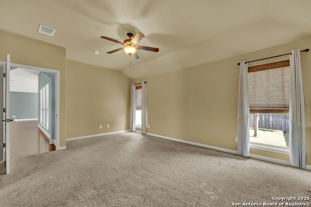 Image 24 of 42 For 546 Melissa