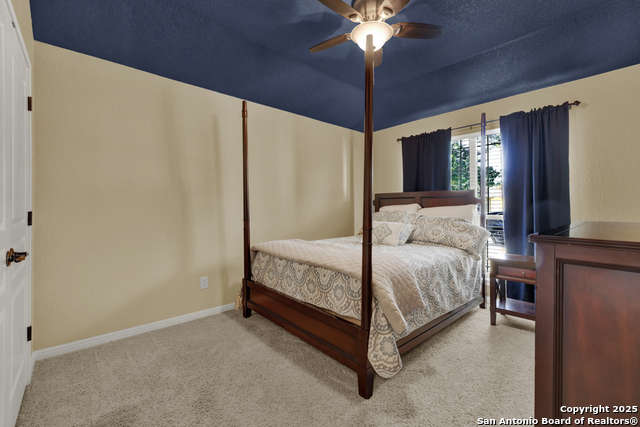 Image 33 of 42 For 546 Melissa