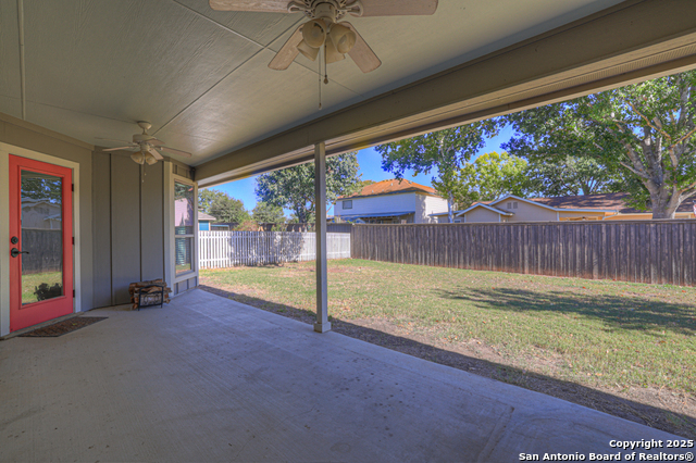 Image 36 of 42 For 546 Melissa