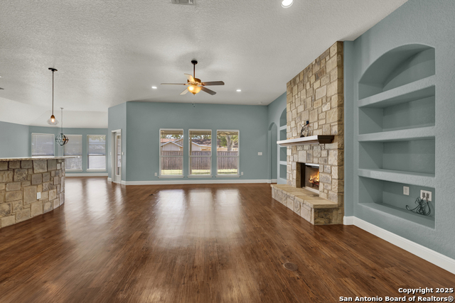 Image 8 of 42 For 546 Melissa