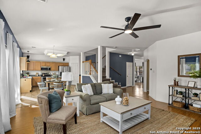 Image 11 of 28 For 4454 Amandas Cv