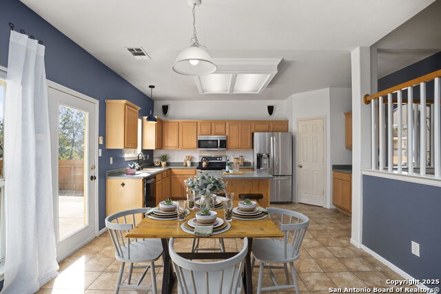 Image 12 of 28 For 4454 Amandas Cv