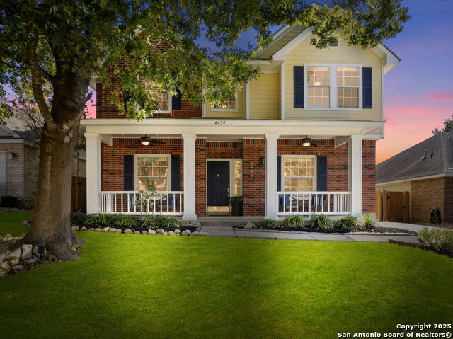 Image 2 of 28 For 4454 Amandas Cv