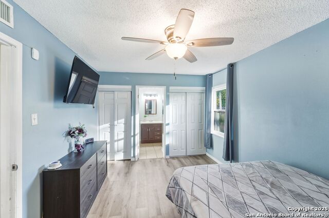 Listing photo id 16 for 9810 Wahada Ave