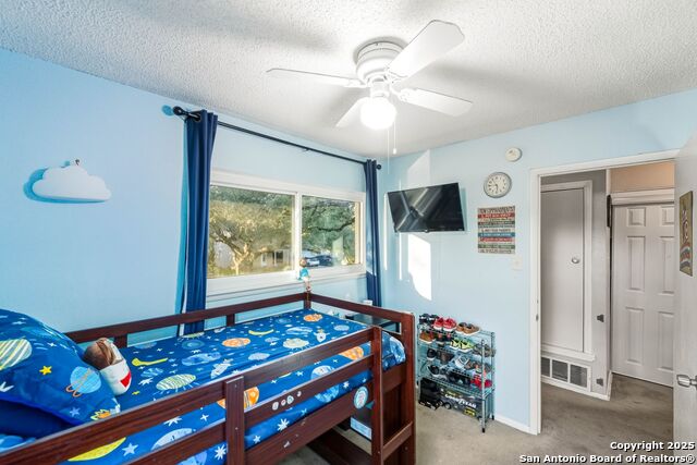 Listing photo id 24 for 9810 Wahada Ave