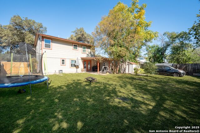 Listing photo id 30 for 9810 Wahada Ave