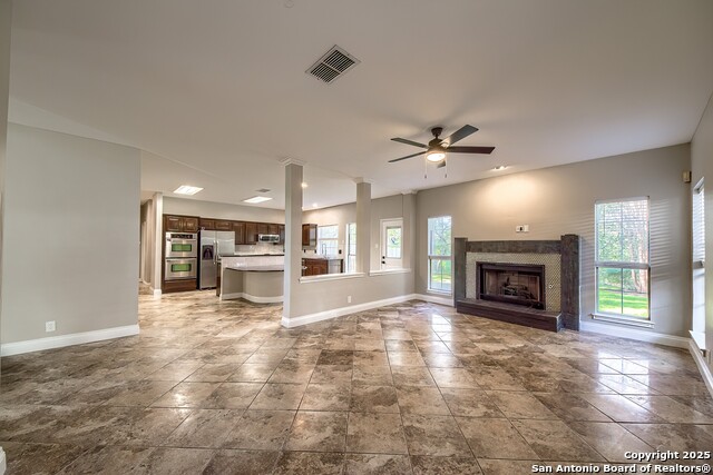 Image 10 of 37 For 42 Spring Lake