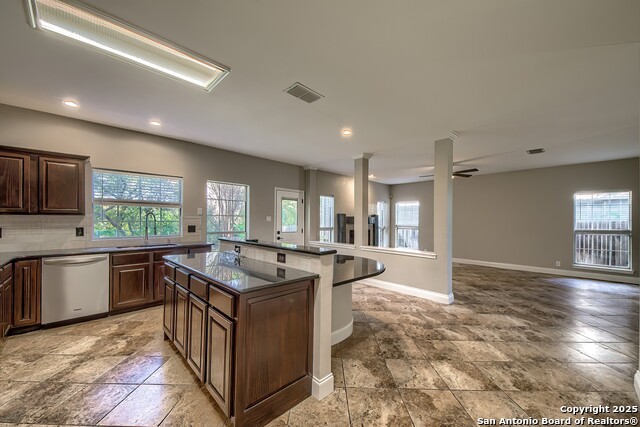 Image 13 of 37 For 42 Spring Lake