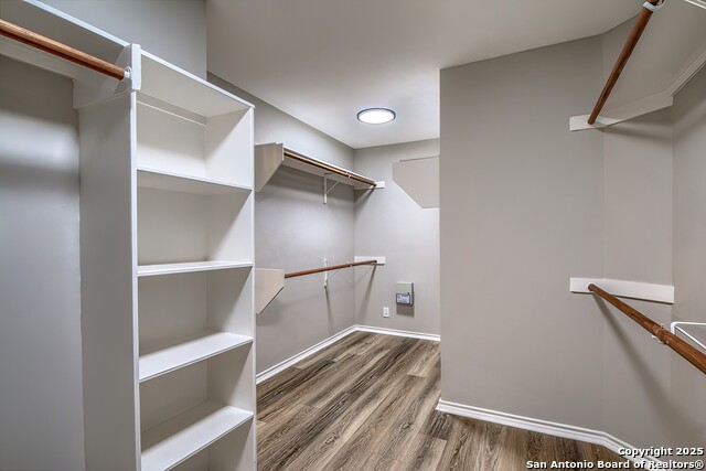 Image 23 of 37 For 42 Spring Lake