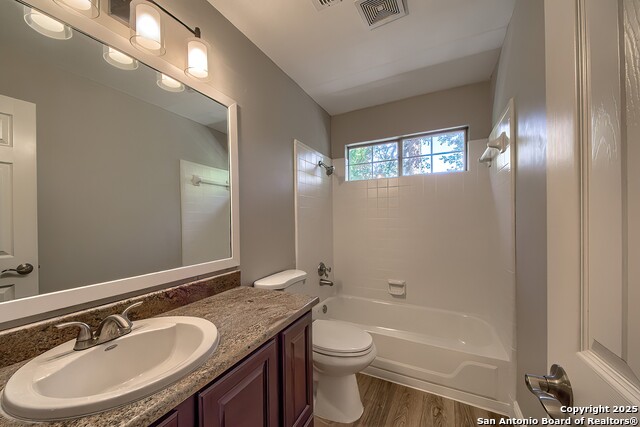 Image 26 of 37 For 42 Spring Lake