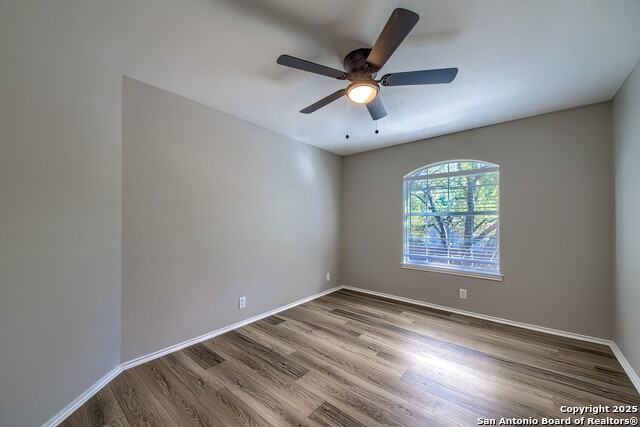 Image 30 of 37 For 42 Spring Lake