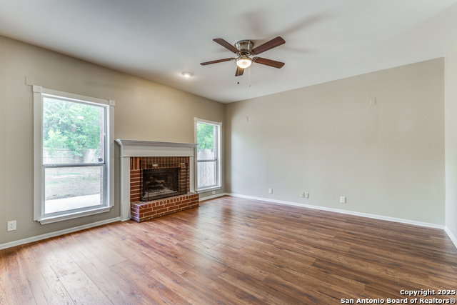 Image 4 of 25 For 9002 Maggie  