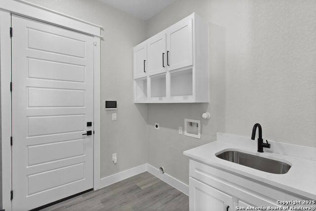 Image 32 of 50 For 116 Western Way