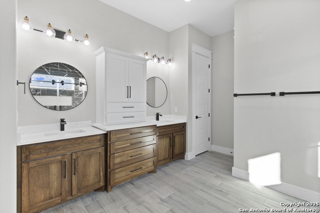 Image 37 of 50 For 116 Western Way