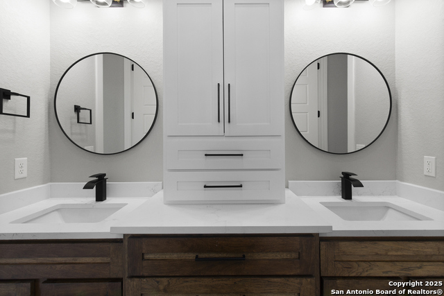 Image 39 of 50 For 116 Western Way