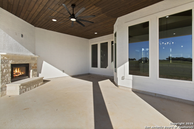 Image 46 of 50 For 116 Western Way