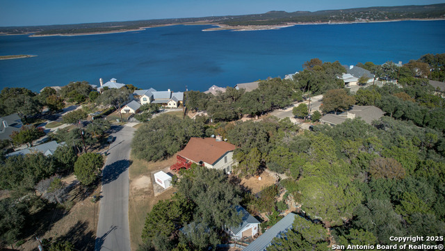 Image 9 of 10 For 1042 Janet  