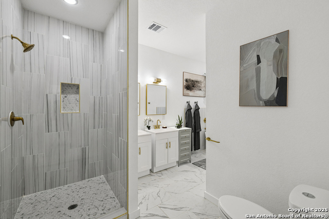 Image 24 of 38 For 120 Canadian St