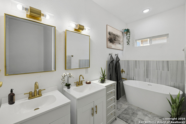 Image 25 of 38 For 120 Canadian St