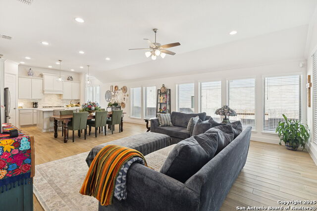 Image 21 of 49 For 28452 Cohaset