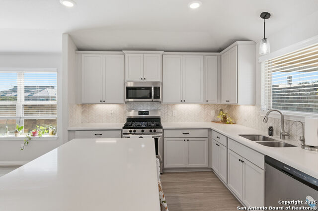 Listing photo id 12 for 605 Jaboncillo