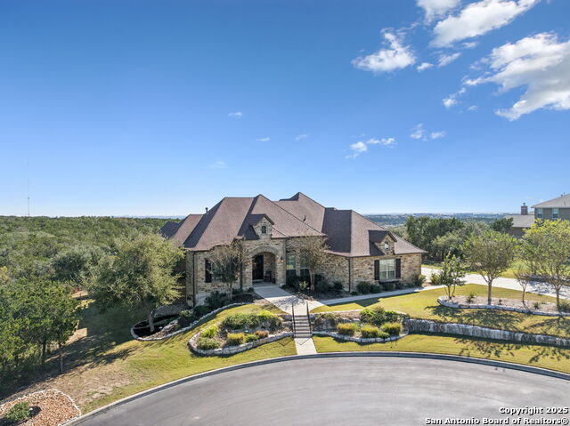 Listing photo id 0 for 7810 Vanity  