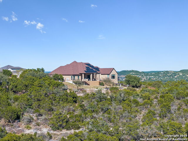 Listing photo id 32 for 7810 Vanity  