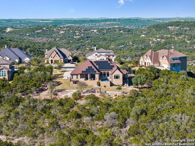 Listing photo id 34 for 7810 Vanity  