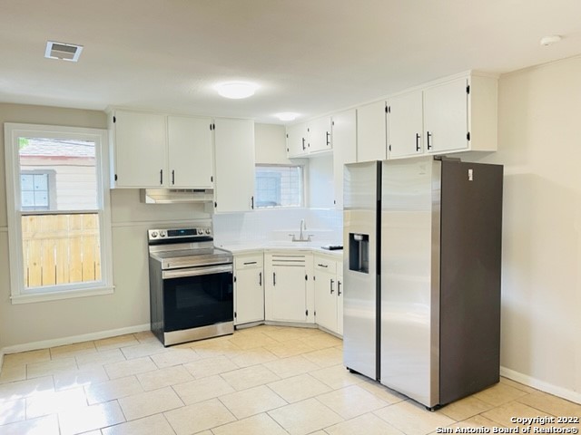 Image 2 of 8 For 125 Ada St  1