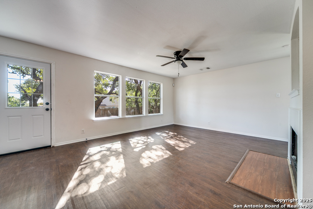 Image 7 of 25 For 10730 Cat Mountain