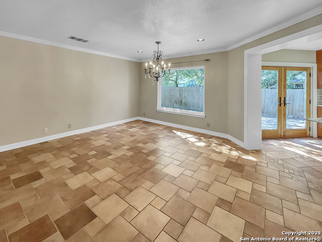 Listing photo id 1 for 14128 Emerald Hill