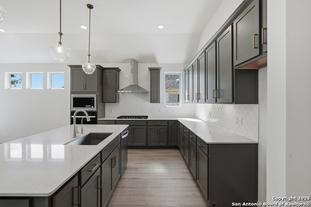 Image 15 of 34 For 1412 Hallettsville