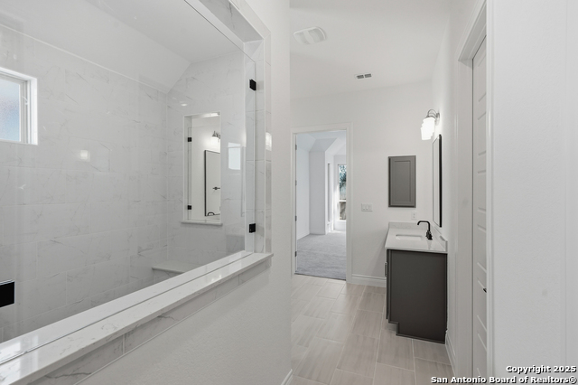 Image 26 of 34 For 1412 Hallettsville