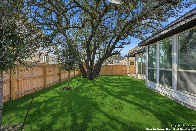 Image 34 of 34 For 1412 Hallettsville