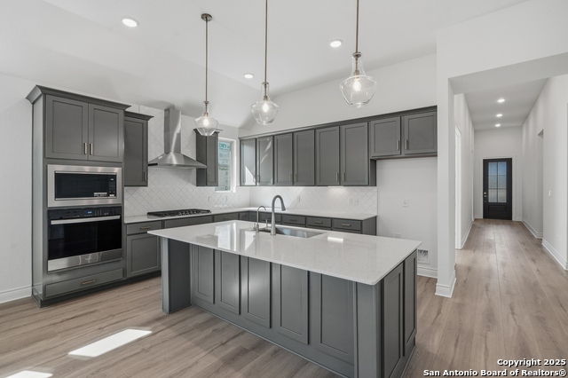 Image 4 of 34 For 1412 Hallettsville