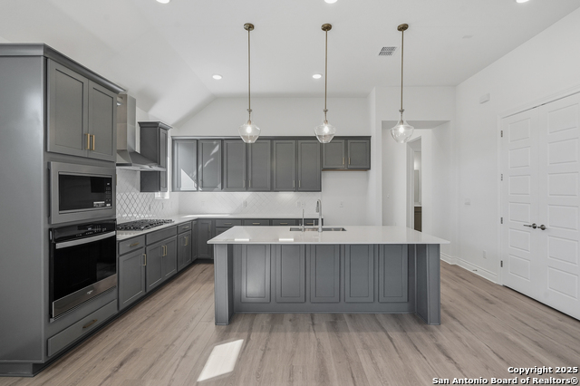 Image 5 of 34 For 1412 Hallettsville