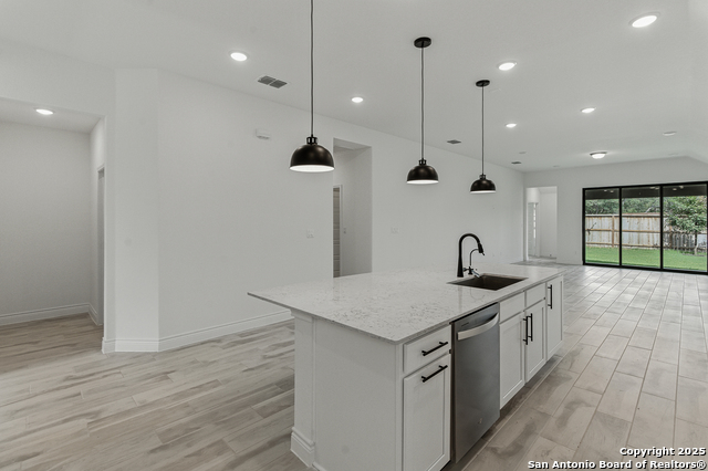 Listing photo id 12 for 11507 Buffalo Bill