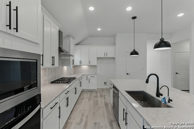 Listing photo id 15 for 11507 Buffalo Bill