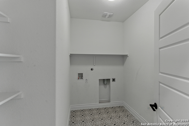 Listing photo id 0 for 11507 Buffalo Bill