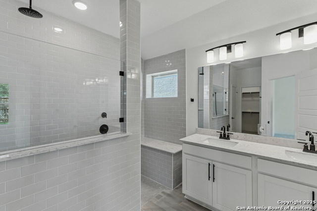 Listing photo id 5 for 11507 Buffalo Bill