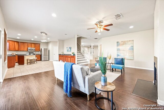 Image 13 of 44 For 4515 Fern Hill