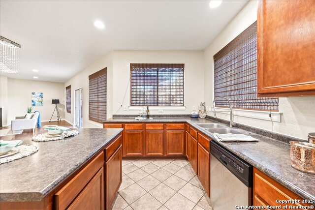 Image 17 of 44 For 4515 Fern Hill