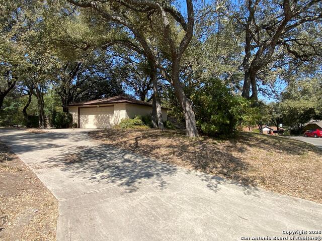 Image 29 of 33 For 1235 Cibolo  