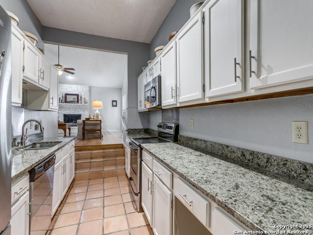 Image 12 of 25 For 15115 Forest Country