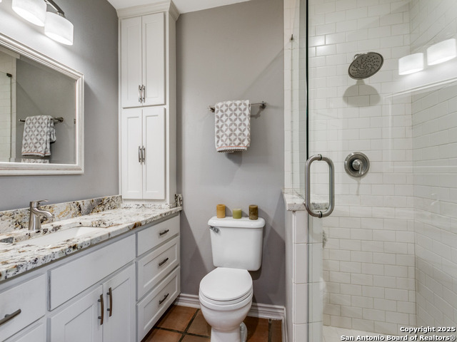 Image 17 of 25 For 15115 Forest Country